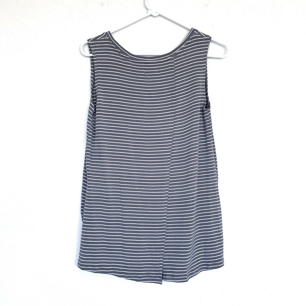 Old Navy Gray White Stripe Sleeveless Tank Top - Picture 4 of 6
